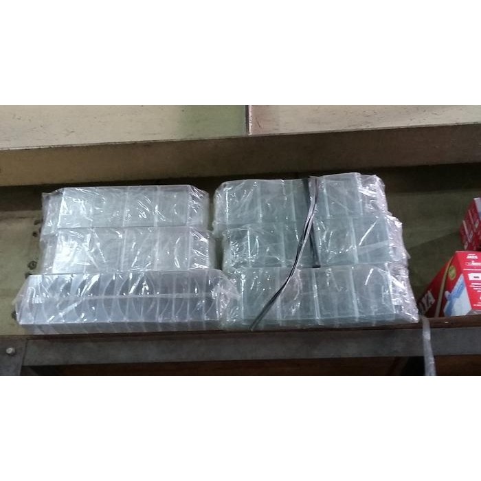 

BOX PUTIH KARTU NAMA