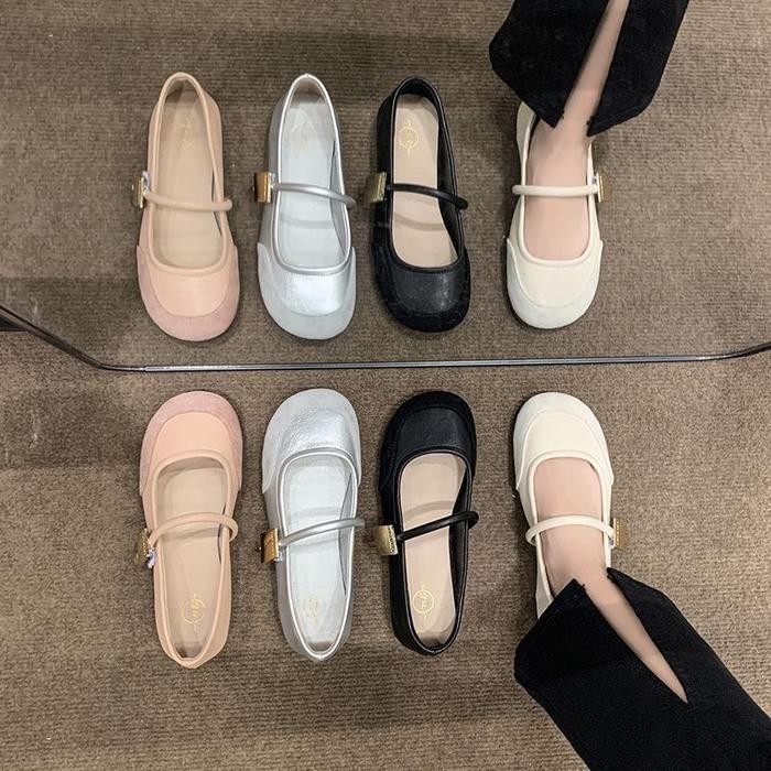 Donatello - Sepatu Slip On Fashion Wanita Kekinian Sandal Flat S267