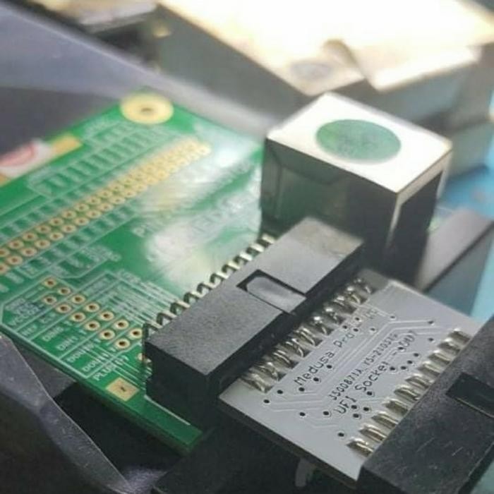 CONVERTER SOCKET BGA EMMC DARI MEDUSA PRO BOX KE UFI SOCKET