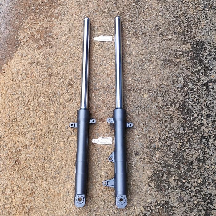 shock depan CBR 150 Shockbreaker depan CB 150 K15 As sok CBR150 CB150 R 2017 Sampai 2021 Original