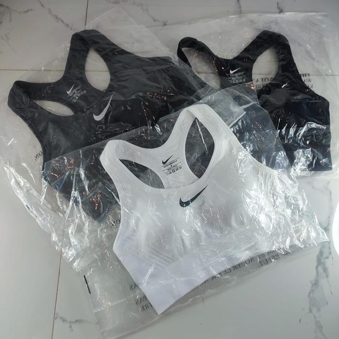 Pilihan- Nike Sport Bra Medium Support Nike Swoosh Drifit Sports Bra