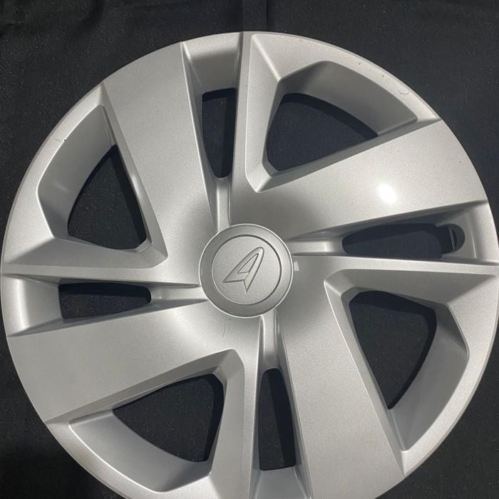 Dop mobil Daihatsu Rocky 2022