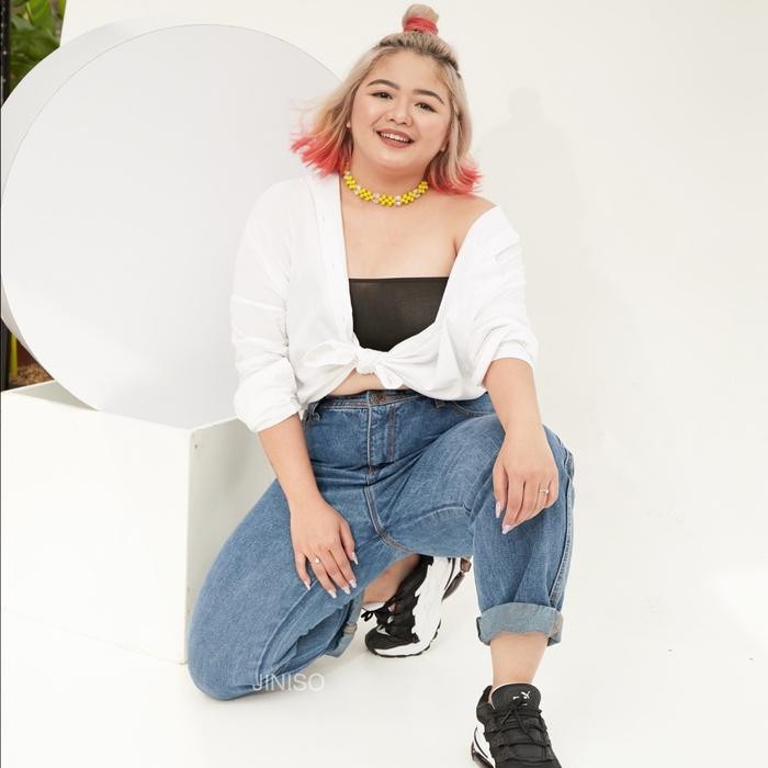 9qli- Jiniso Real Curvy - 1305 Jumbo Boyfriend Highwaist Celana Jeans Wanita Warna Ocean