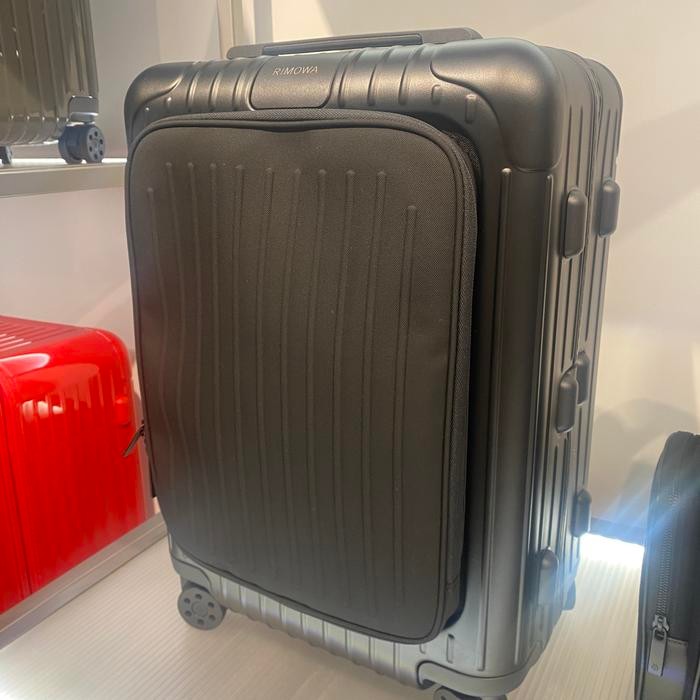 RIMOWA Essential Sleeve Cabin 37 L - Koper Kabin - Matte Black