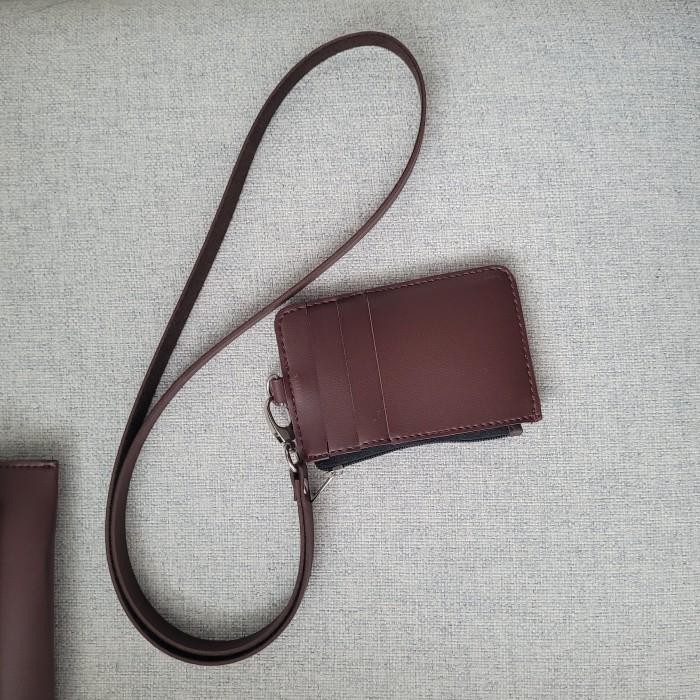 

lanyard kulit plus embos logo untuk si min qtty 50