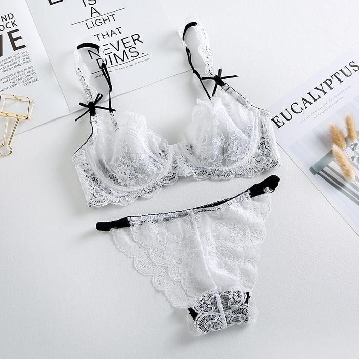 SEXY Bra Set BH + Celana Dalam Wanita Sexy Elegant Renda Lingerie Transparan Setelan