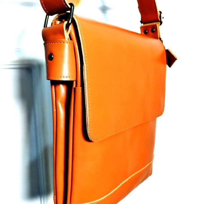 Tas Slempang Kulit Asli Garut untuk Pria - Selempang dengan Bahan Kulit Asli dari Garut