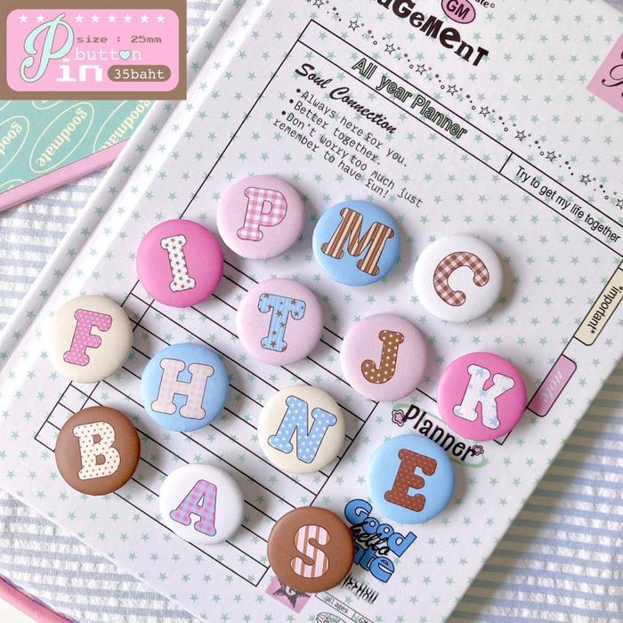 s3 25 Pin Button 25mm Alphabet Karakter Huruf Lucu Bros clips