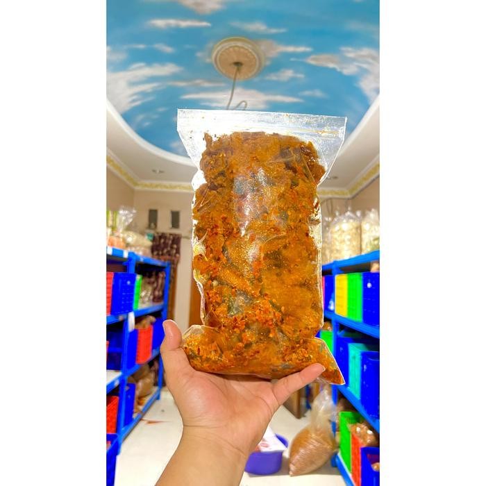 

CEMILAN KULIT AYAM CRISPY PEDAS DAUN JERUK 500GRAM KRIUKK SNACK FOOD KERING