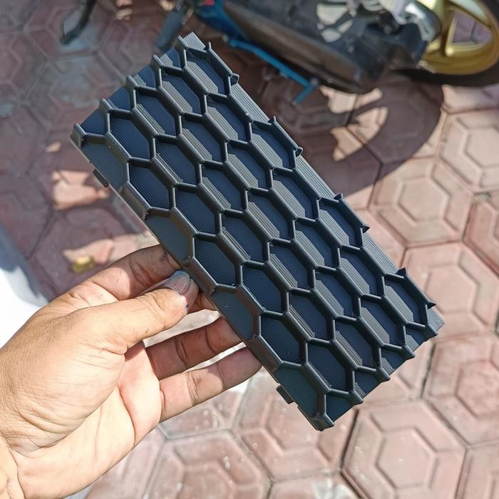 TUTUP TOWING BUMPER SWIFT GT2