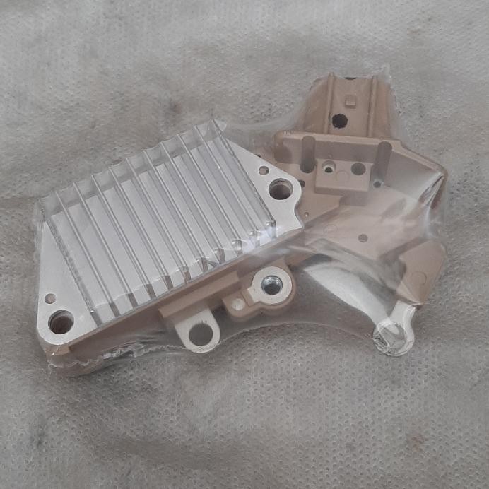 IC regulator alternator IC altenator aisi aisy dinamo ampere toyota calya / daihatsu sigra 1.2 / toy