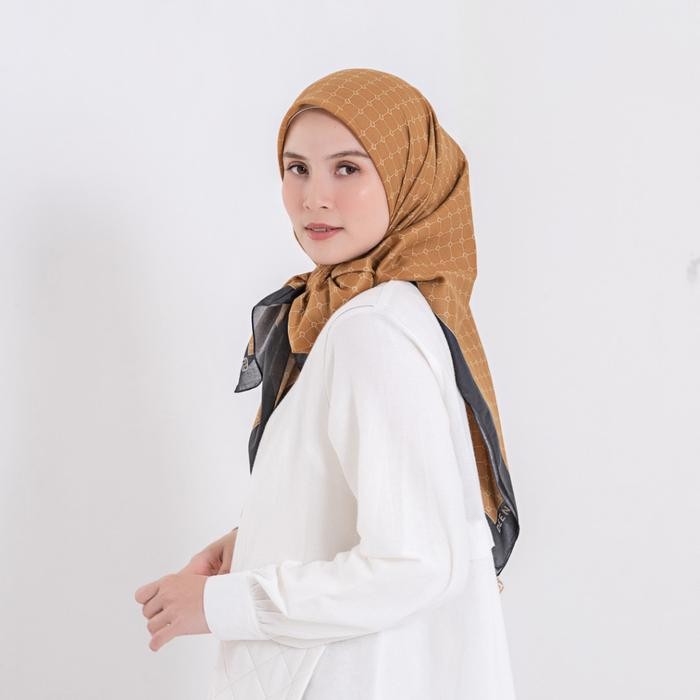 Promo Hijab Motif Segi Empat Deenay Deana Series