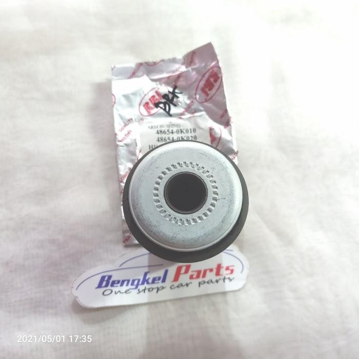Bushing Arm Kecil Bawah Kijang Innova Rbi #Gratisongkir