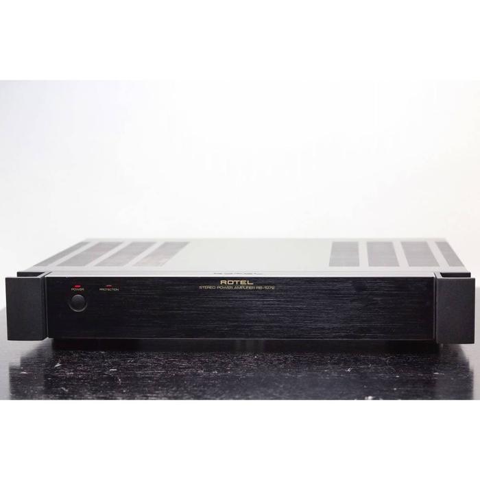 rotel power amplifier RB1072 stereo 100 watt