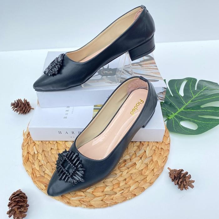 Patris Indo - Fladeo Sepatu Pantofel Hitam Wanita Terbaru Model Standar Size 37-41 Dengan Hiasan