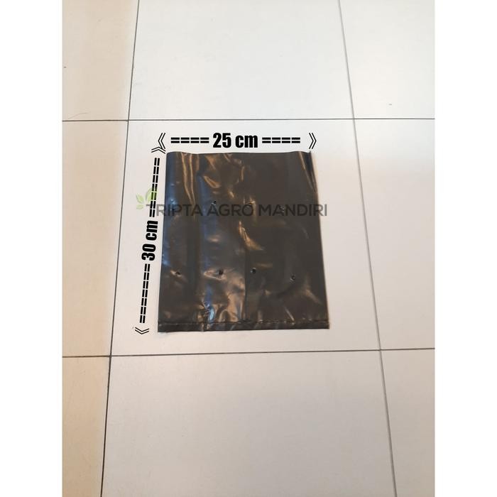 Plastik Polibek / Polybag / Kantong Semai / Per 1kg Ukuran 25 x 30