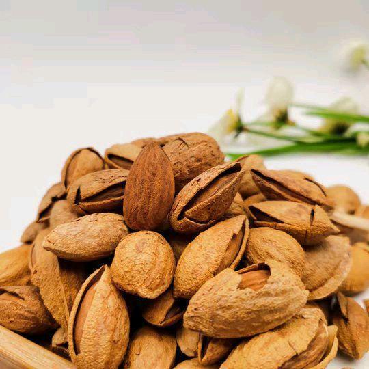 Kacang Almond Roasted Kulit kemasan 1kg// kacang almond panggang//almond susu Food Snack