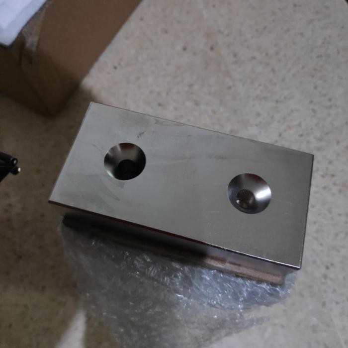 

Magnet Neodymium Hole / balok lubang 100x50x20