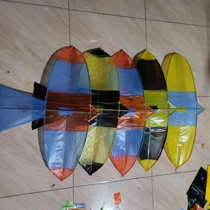 Mainan Anak Layang-Layang Gapangan Bambu dengan Sayap 70cm