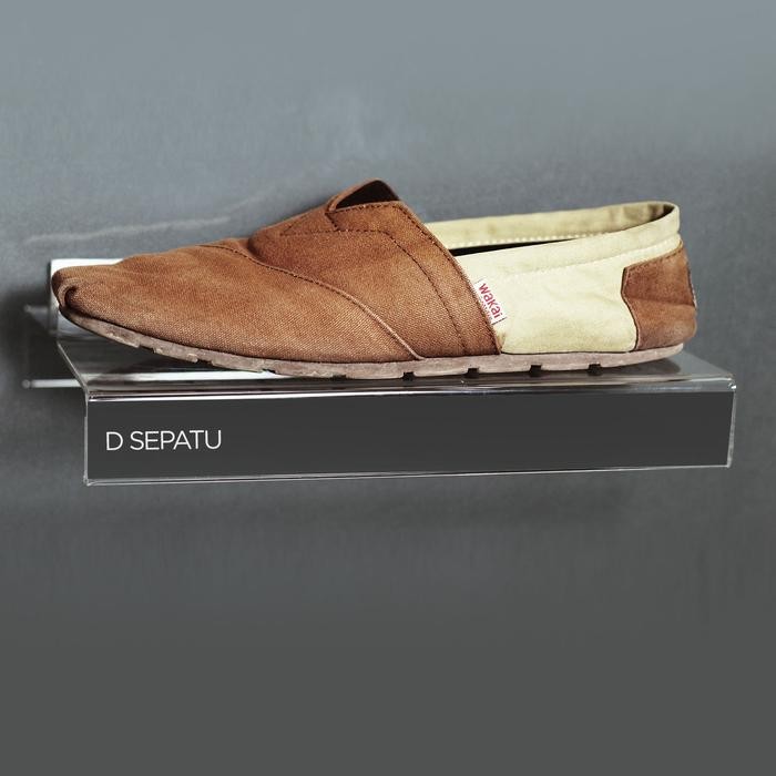TERMURAH Display sepatu / akrilik display sepatu / tempat sepatu / display READY STOCK