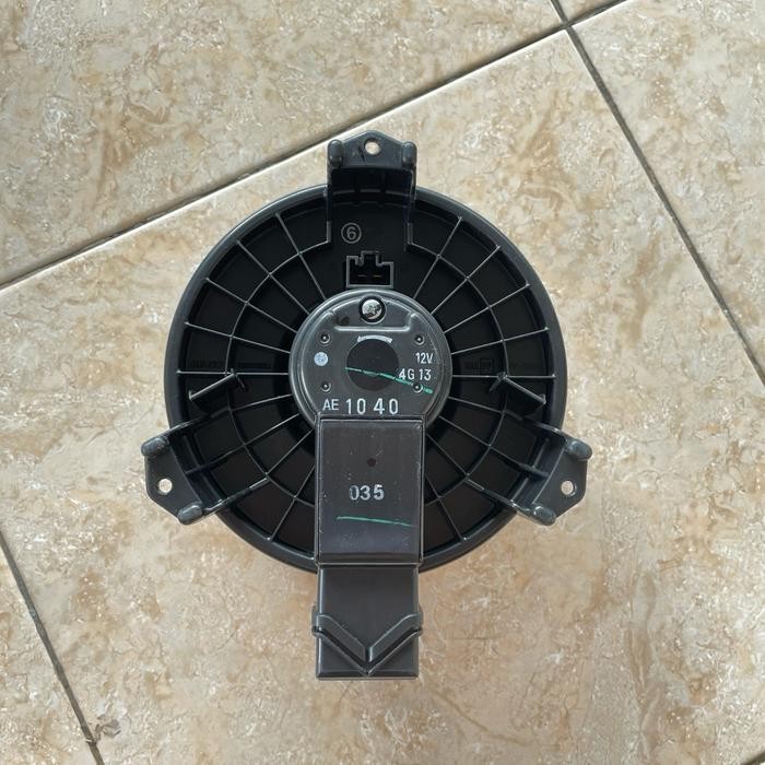 Motor blower Innova depan / Freed / Fortuner Denso