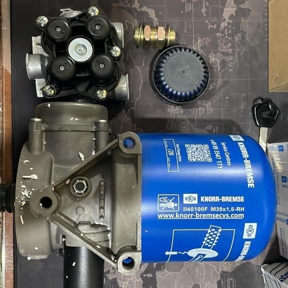 air dryer 52231-66172 NISSAN quester CWE baru