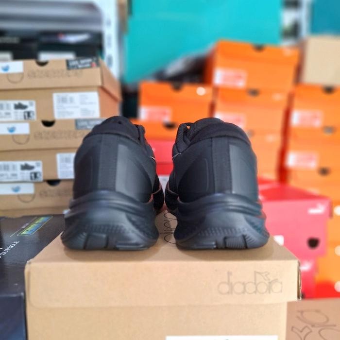 STOK TERBATAS  SEPATU PRIA DIADORA PALANO MONO BLACK ORIGINAL TERJANGKAU