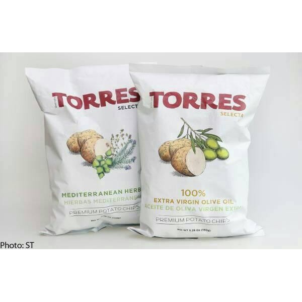 

TORRES POTATO CHIPS MEDITERRANEAN HERBS SNACK CEMILAN KENTANG IMPORT