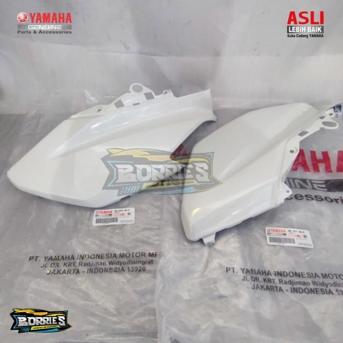 Body Cowling Cover Lampu Depan Nmax Kanan Kiri Warna Putih