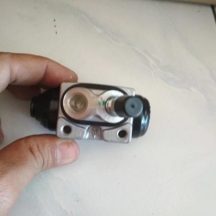 master rem belakang bawah Wheel cylinder hyundai getz Verna avega