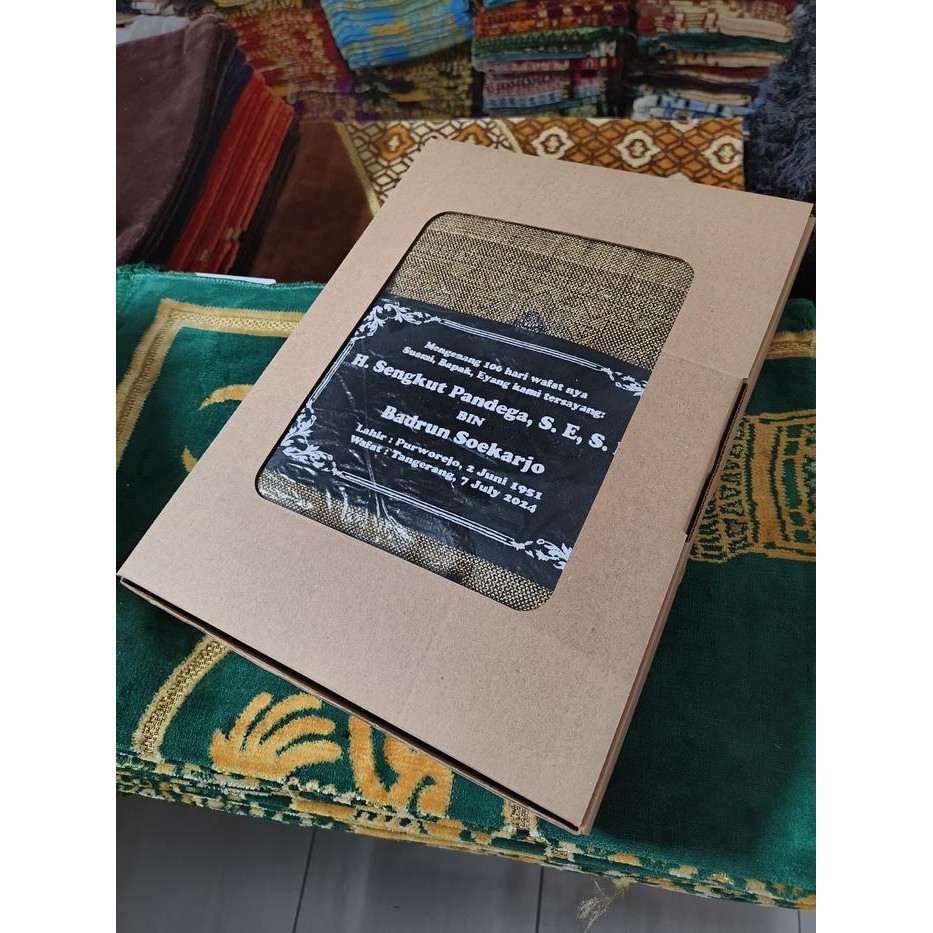 Sajadah turki plus sablon nama / souvenir tahlilan 40 hari Siap Kirim