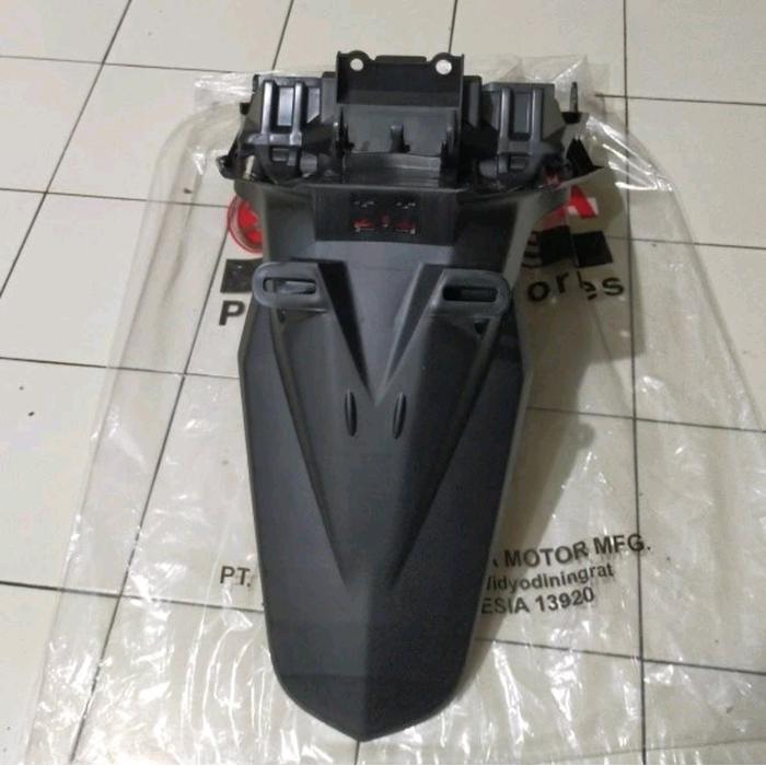 Selebor Spakbor Belakang Yamaha NMax 155 SKOK TABUNG 2DP-F1611-10 original