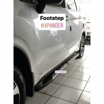 FOOT STEP INJAKAN SAMPING MOBIL XPANDER CROSS+ BREKET