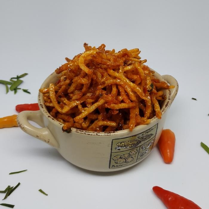 

KENTANG MUSTOFA DAUN JERUK 1KG PEDAS KERIPIK ASIN