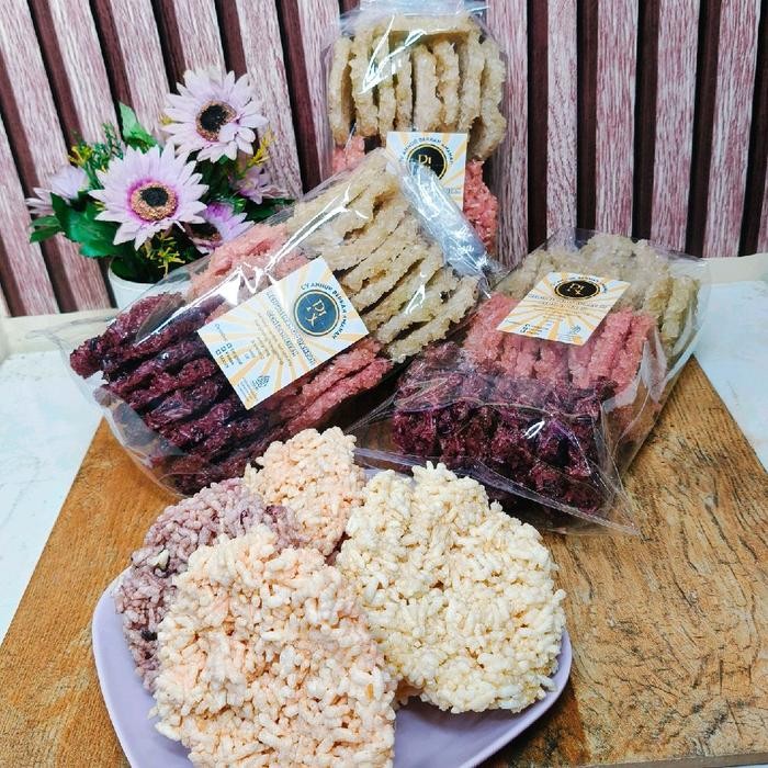

Pilihan- Rengginang Mix Rasa Gurih/Isi 27Pcs/500Grm Lebih/Kerupuk Mentah