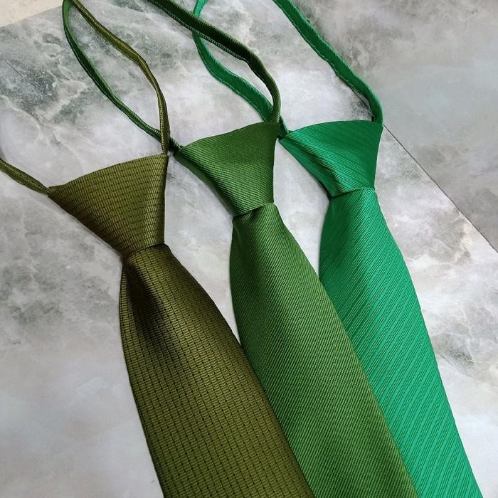 DISKON dasi hijau olive dasi hijau instan siap pakai import berkualitas READY STOCK