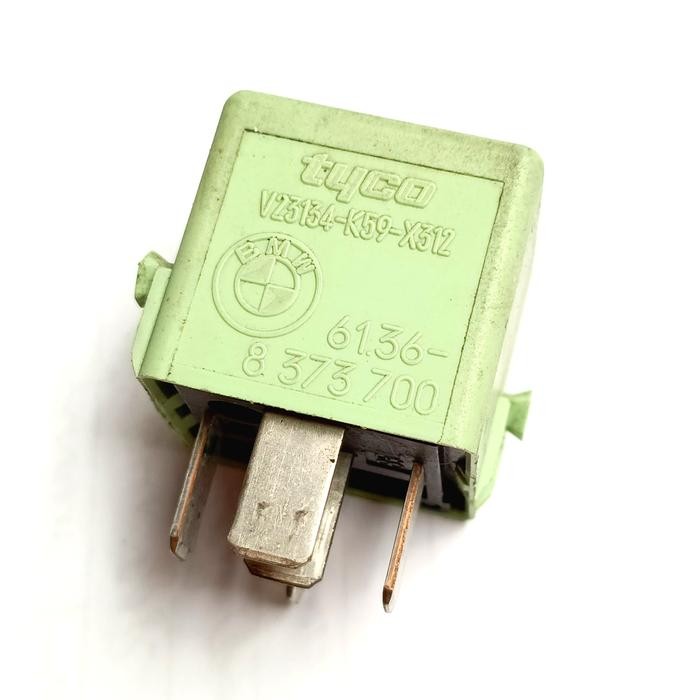 Relay Hijau BMW E46 8373700 Original Copotan