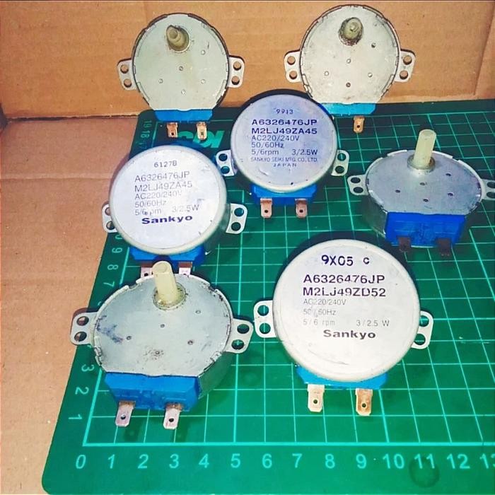 Sankyo MOTOR SYNCHRONOUS MICROWAVE Motor 5/6rpm 3 - 2.5W