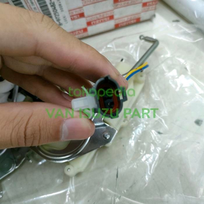 DOORLOCK DOOR LOCK PENGUNCI PINTU DEPAN ISUZU PANTHER KAPSUL ORIGINAL
