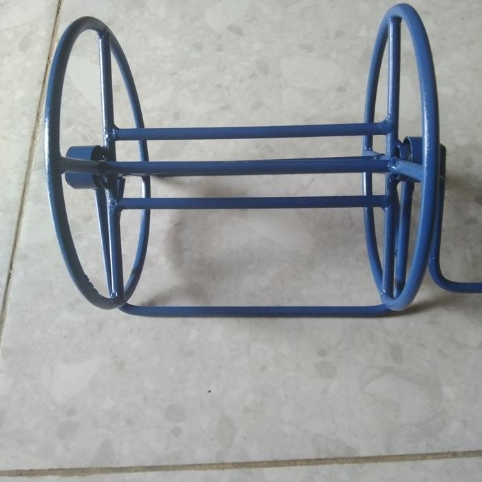 gulungan layang layang/gulungan tali layangan/gulungan benang layangan