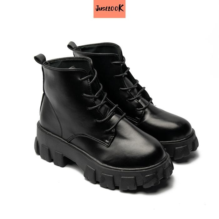 Donatello - Justlook Kyujin Boots Sepatu Sneakers Wanita Shoes Fashion Korea
