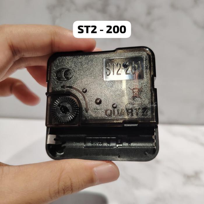 new MESIN JAM DINDING QUARTZ ST2-200 ST2200 ST 2200 STEP MOVEMENT ( BERDETAK ) ORIGINAL
