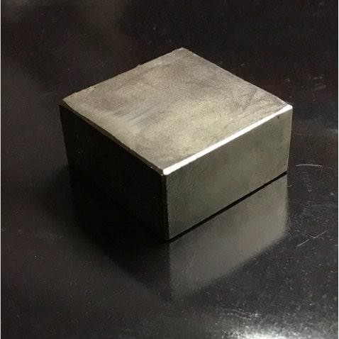 

MAGNET SILVER KOTAK NEODYMIUM SUPER KUAT (NdFeb) MAGNET TERKUAT