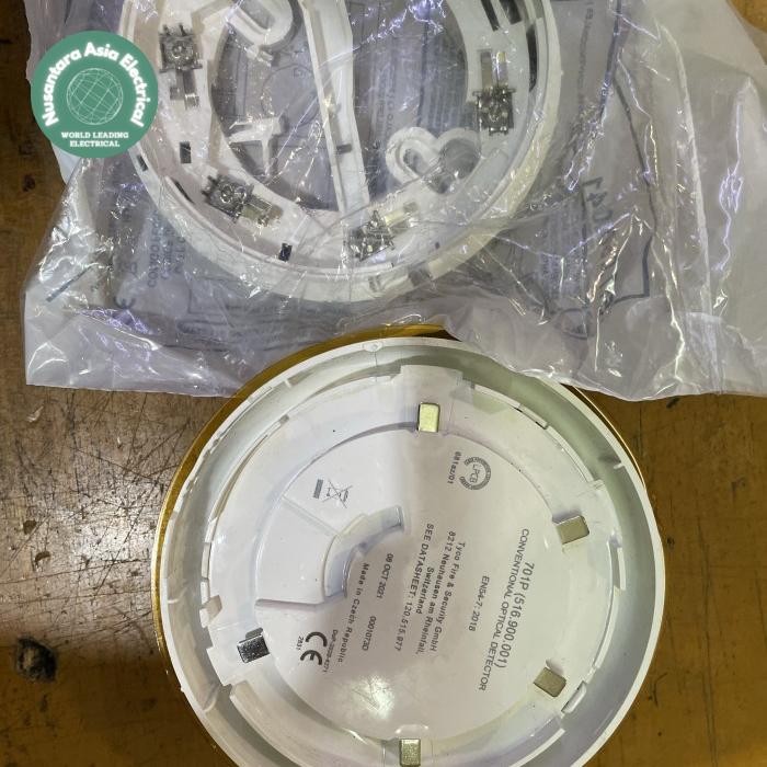 SMOKE DETECTOR TYCO SIMPLEX 701P + BASE