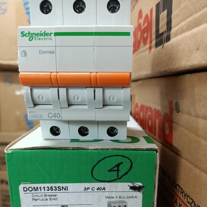 Mcb 3 Phase 40A Domae Schneider Sni