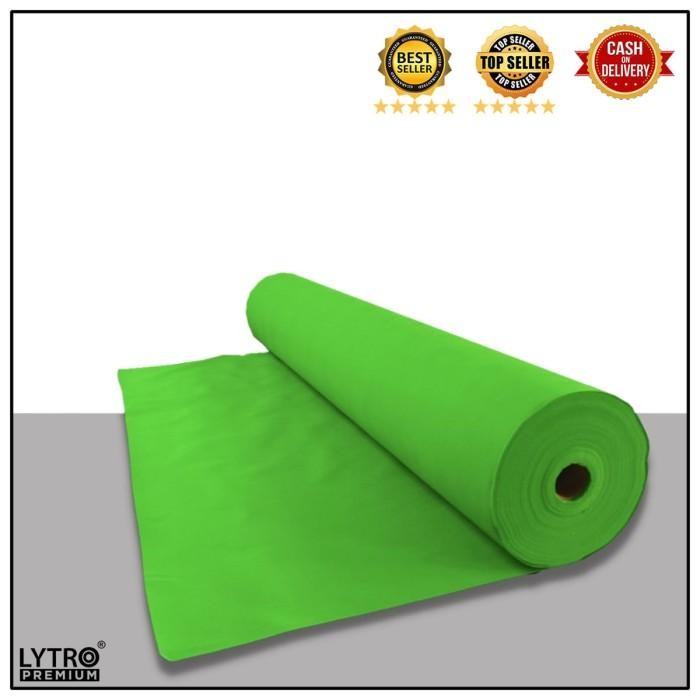 

Kain Green Screen Bahan Spunbond 100 Gr Lebar 160 Cm