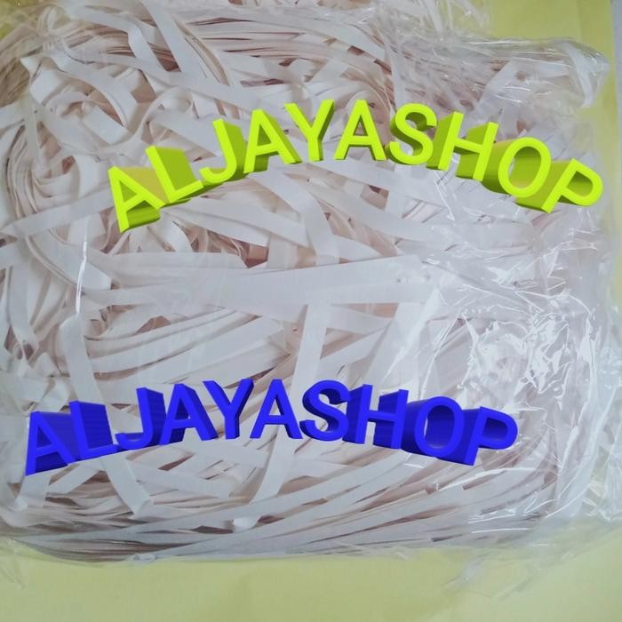

Pilihan- Shredded Paper/Kertas Cacah/Kertas Potong Crem 1Kg