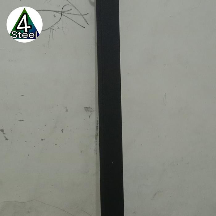 Tiang Parkir Besi 4x6 Hollow galvanis