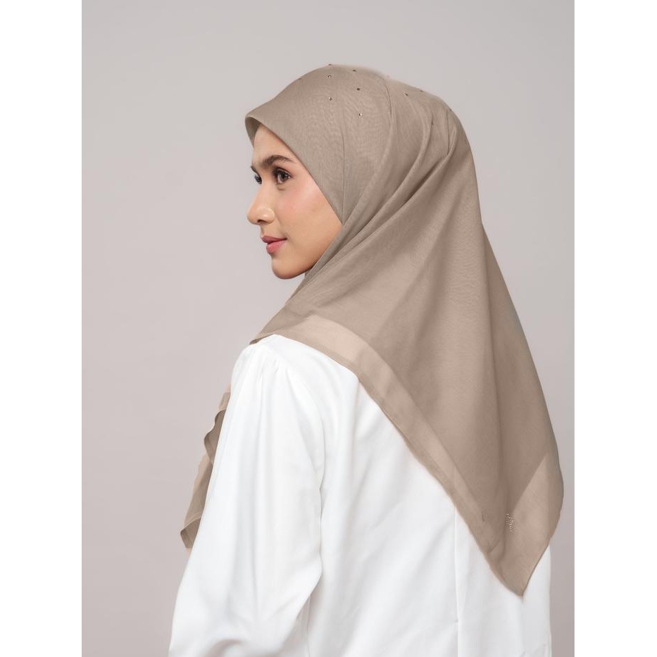 mcgz- Napocut Hijab - Plain Paris Premium Berlian 29 New Series ( Jilbab Segi Empat Tabur 29