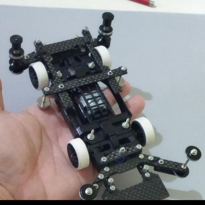 bemper depan & belakang saja . sto 50 bahan rep carbon , bukan tamiya